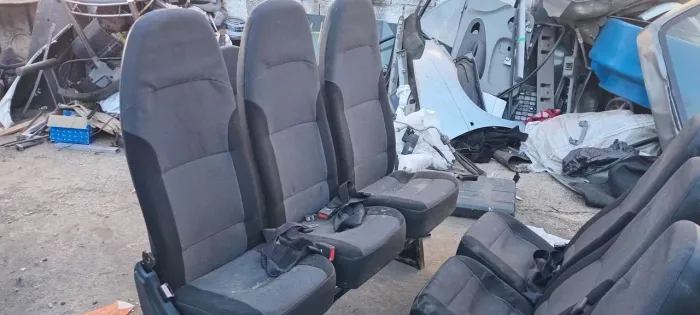 Bancos de carro para master e utilitários