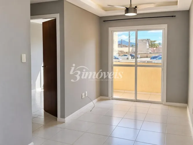 Apartamento para Locação Anual 2 Quartos, 1 Sala, 1 Cozinha 1 Banheiro, Sacada com Chusrra
