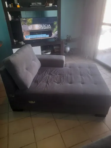 Vendo encosto e braço de sofa em sede cinza, peça original em bom estado...