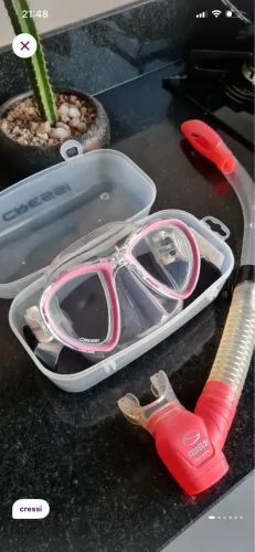 Máscara cressi e snorkel seasub para mergulho transparente com rosa mergulhador 