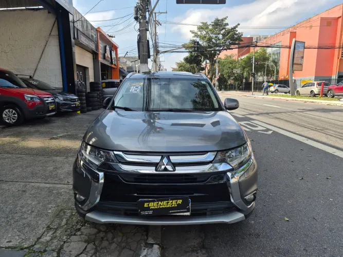 Mitsubishi Outlander 2.2 165cv Diesel Aut. 2018