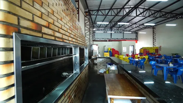 IMÓVEL COMERCIAL COM OPERAÇÃO CONSOLIDADA