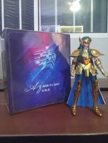 Camus de Aquário cavaleiros do zodiaco cloth myth