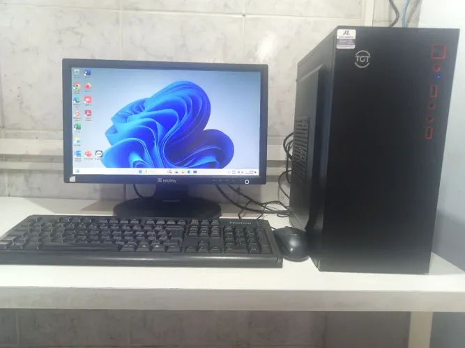Computador core i3-7100