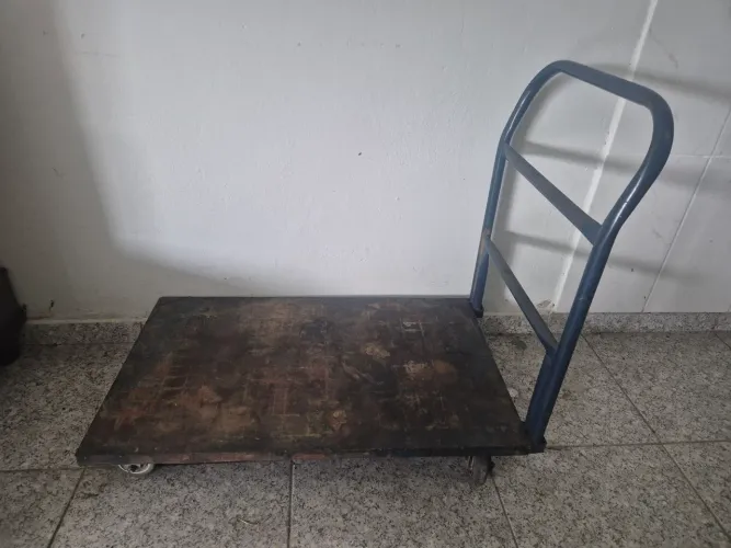 Carrinho plataforma