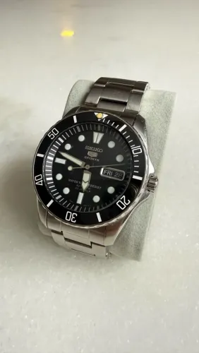 SEIKO SNZF17 com upgrade