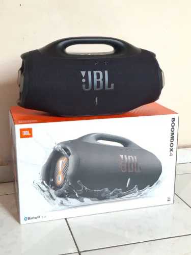 Caixa de Som JBL Boombox 4 Nova