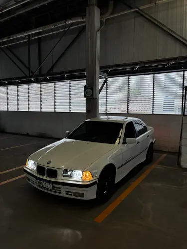 BMW 325I 325i 1993