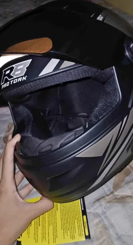 Capacete tork 56 cm nunca usado