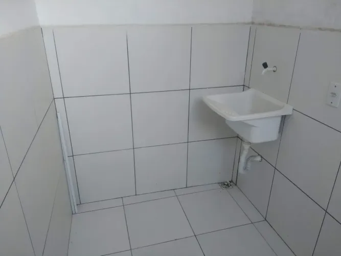 Alugo Casa no Condomínio dos Vojilantes, próximo do Assaí atacadista , sentido Jesuítas 