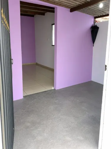 Kitnet(JÁ INCLUSO ÁGUA E LUZ)