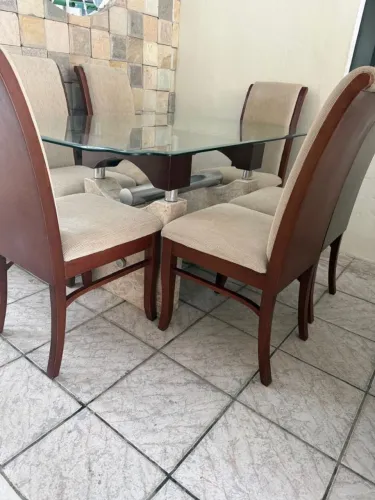 Mesa base de mármore Marta Rocha, vidro bisotado, 6 cadeiras de madeira ZAP(82)9 *