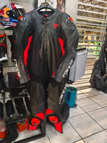 Macacão Dainese 56 Eur Assen 2 zeroooooo 