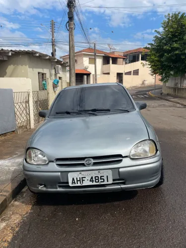 Chevrolet Corsa Super 1.0 MPFI / 2P E 4P 1997