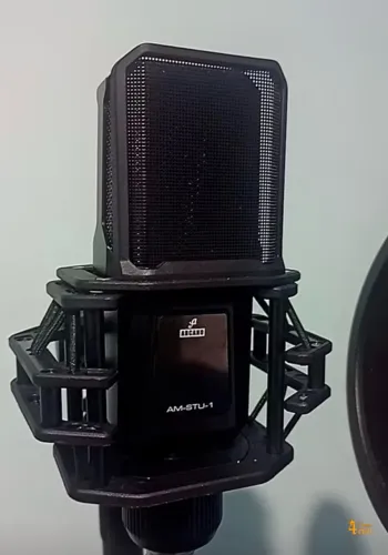 Microfone condensador Arcano AM STU 1, zerado
