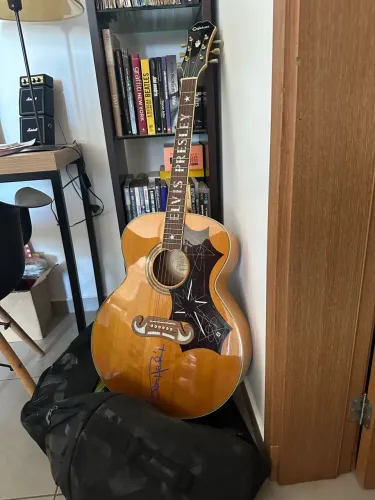 Epiphone Elvis Presley Signature EJ-200E
