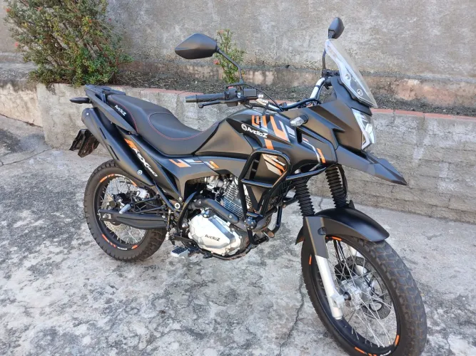 Vendo avelloz AZX 160
