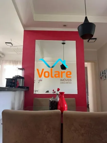 Apartamento de 2 quartos com suíte e vaga de garagem à venda em condomínio no Jardim Umuar