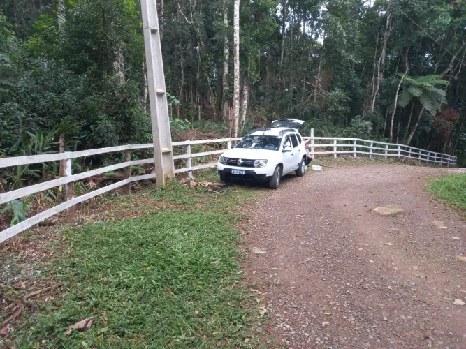 Terreno para chacara 40mil entrada (aceita carro) mais 40 parc.