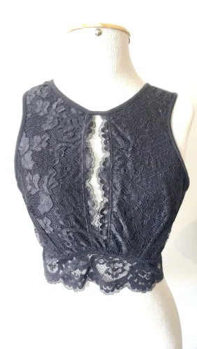 Lingerie/Roupa íntima NOVA