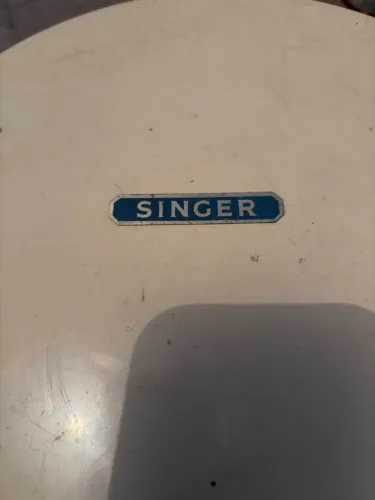 Emblema antigo de máquina Singer