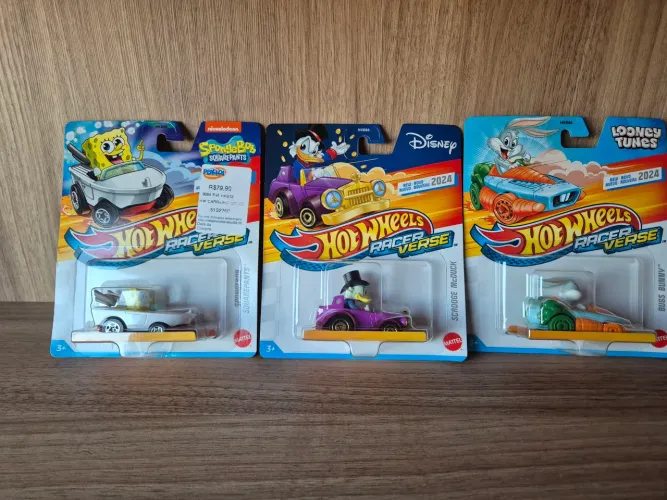 Kit 3 Hot Wheels Racer Verse