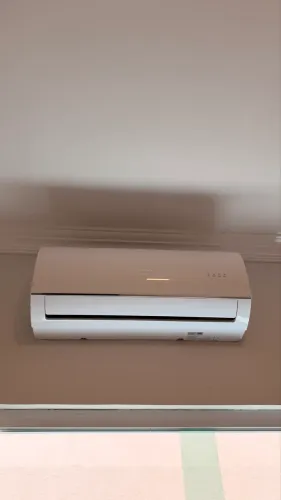 Ar-Condicionado Springer Midea 9.000 BTUs - Excelente Estado