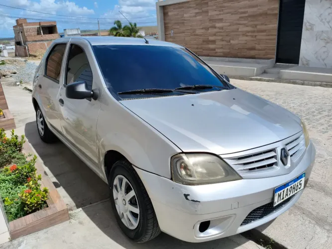 Renault Logan Authentique Hi-flex 1.0 16V 4P 2010