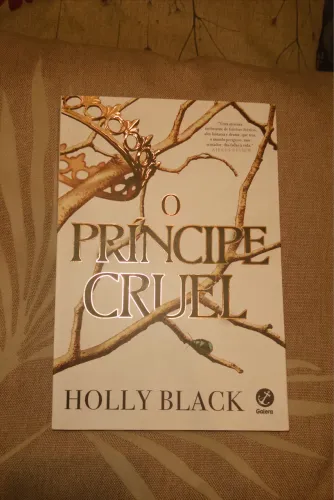 Livro O príncipe cruel