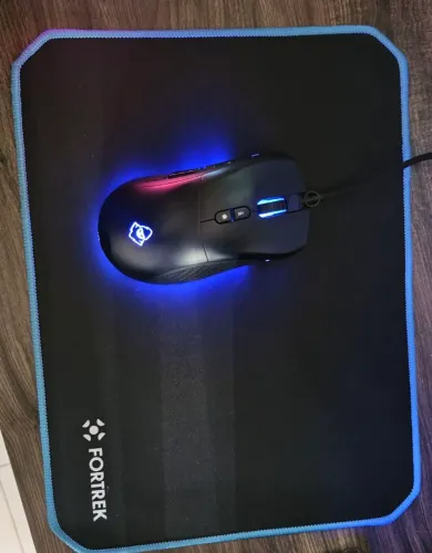 Mouse Gamer + Mousepad Fortrek