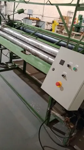 Rebobinadeira de papel higiénico