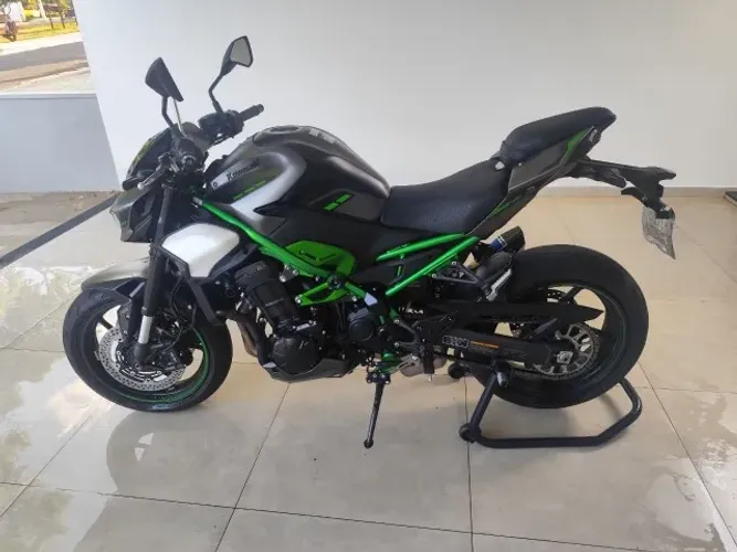 Kawasaki z900