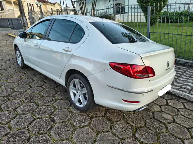 Peugeot 408 Sedan Allure 2.0 Flex 16V 4P Aut. 2015
