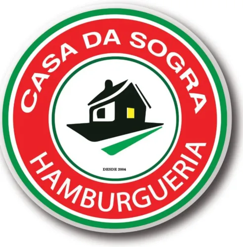 Auxiliar de cozinha e atendente