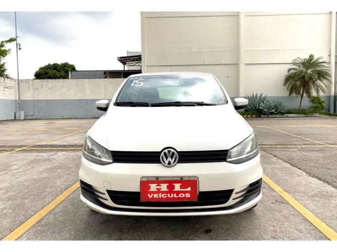 Volkswagen Fox Trendline 1.0 Flex 8V 5P 2015