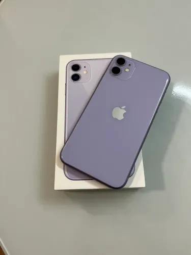 iPhone 11 impecável