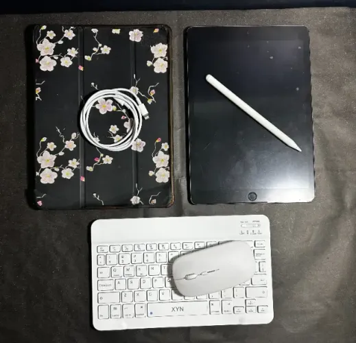 iPad 7 32GB Space Gray - OLX Pay - Faço Troca e Parcelo 18x 