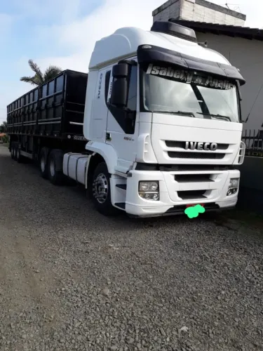 IVECO/STRALIS 570S46T 2011 4x2 e carreta guerra 2012
