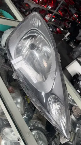 Farol HONDA FIT (2009-2012) ORIGINAL lado direito