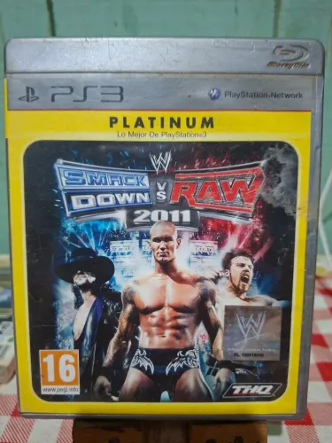 jogo WWE SmackDown vs. Raw 2011 para PlayStation 3 original europeu usado