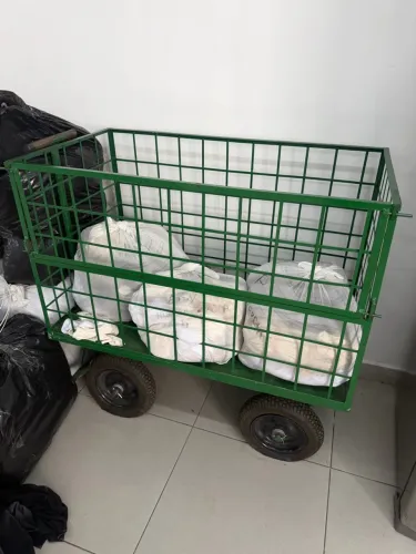 Carrinho plataforma fechada