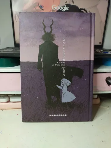 Manga a menina do outro lado