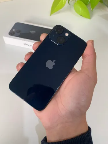 Iphone 13 Mini - 128GB - Sem marcas de uso