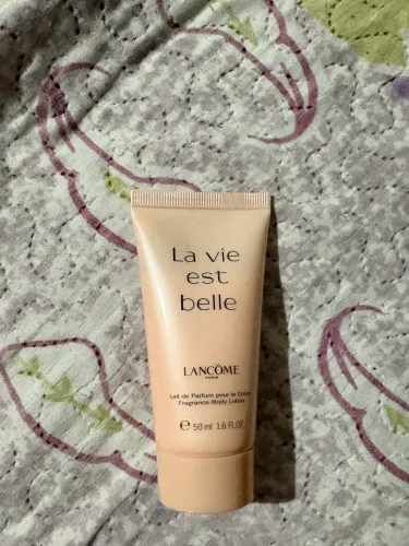 Hidratante la vie est belle