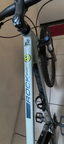 Bicicleta SENSE ROCK EVO TAM. M