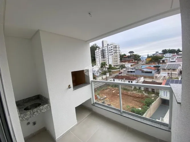 Apartamento Residencial Portal da Carvoeira de 2 quartos no bairro Carvoeira, Florianópoli