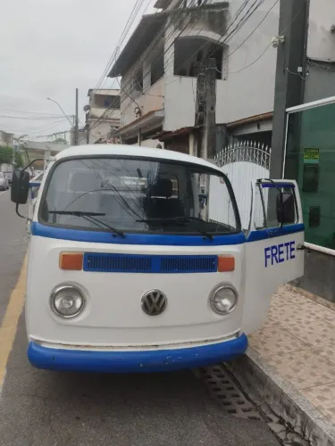 Volkswagen Kombi 1.6 8v Gasolina Mec. 1987