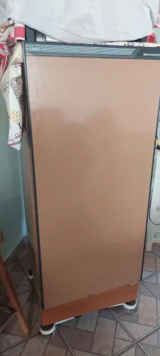 Vendo freezer muito bom não entrego