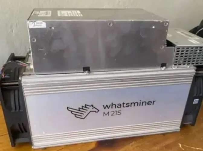 Whatsminer M21
