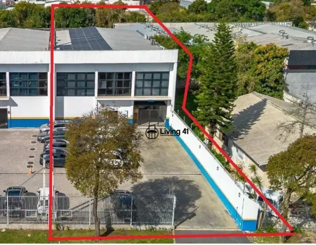 Barracão à venda, 570 m² por R$ 3.850.000,00 - Hauer - Curitiba/PR